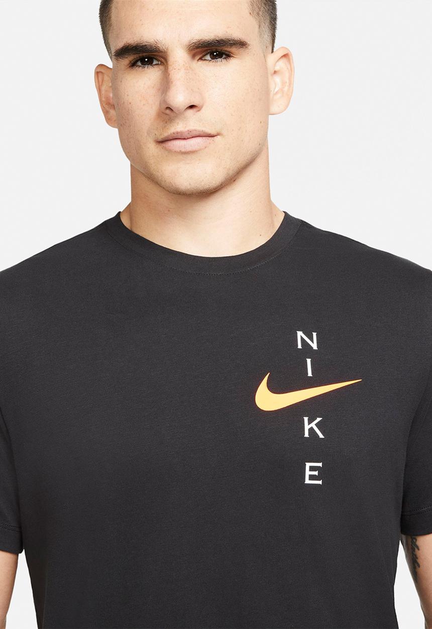 Nike -  Nike Dri-FIT Slubbed t-shirt- black/dk smoke grey