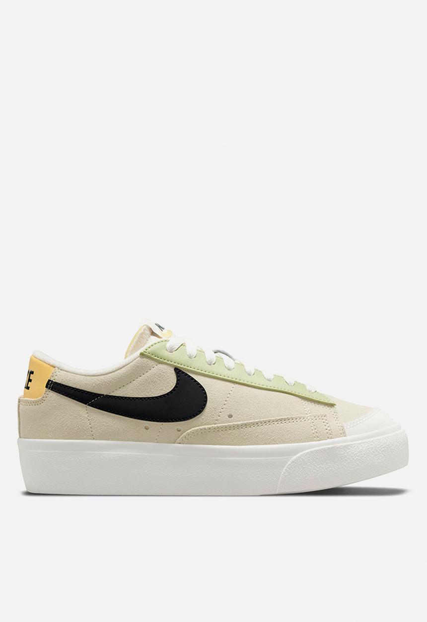 Nike - Wmns blazer platform - light stone/off noir-summit white