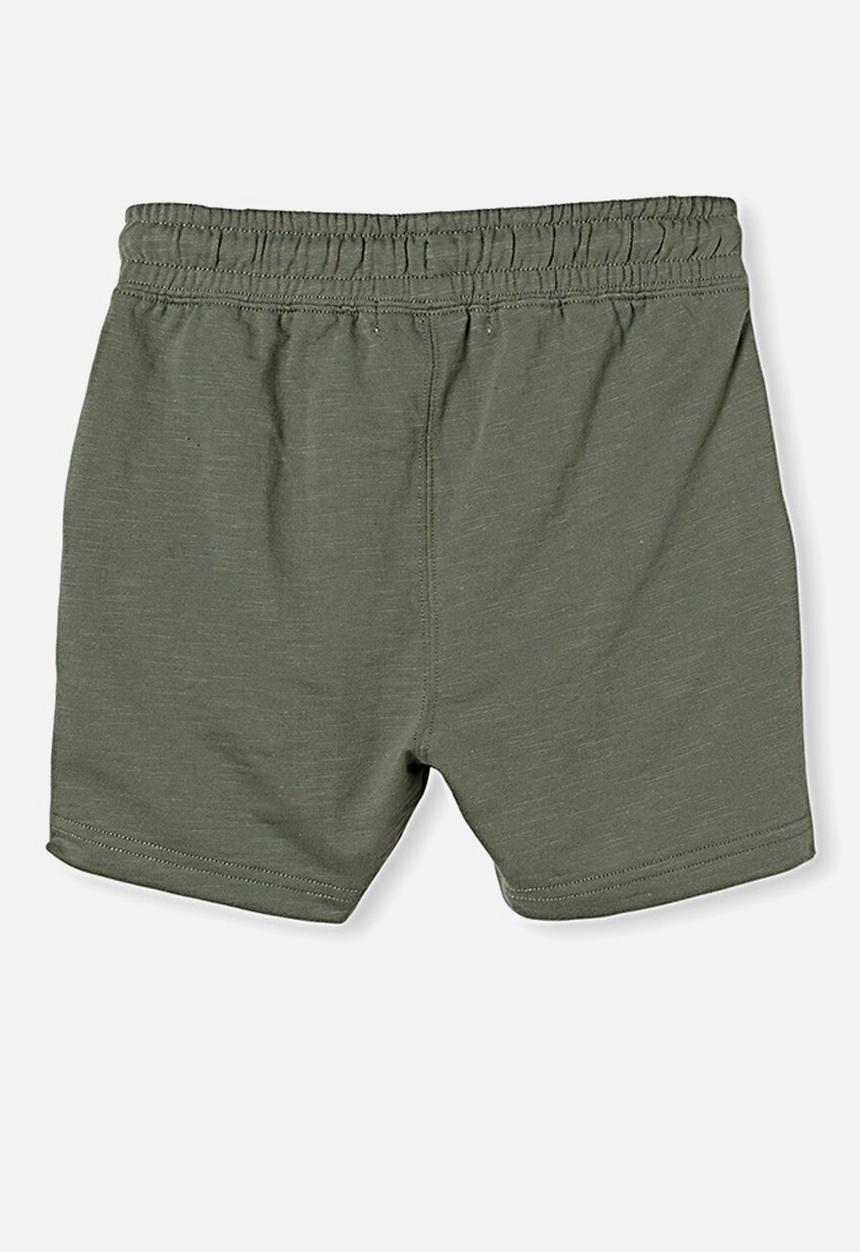 Cotton On - Henry slouch short 60/40 - swag green