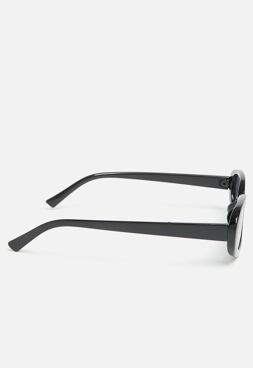 Superbalist - Amber oval sunglasses - black