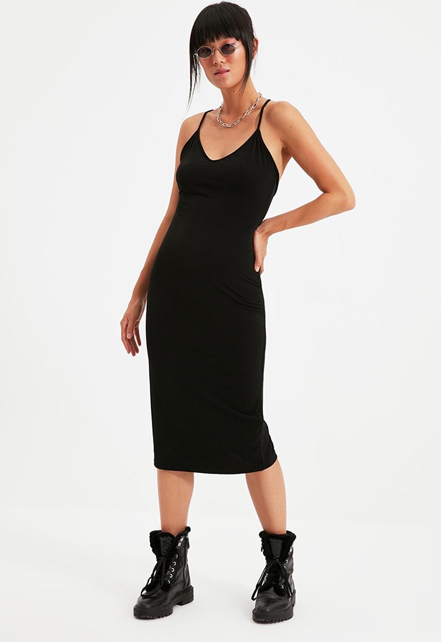 Trendyol - V-neck strap knit dress - black