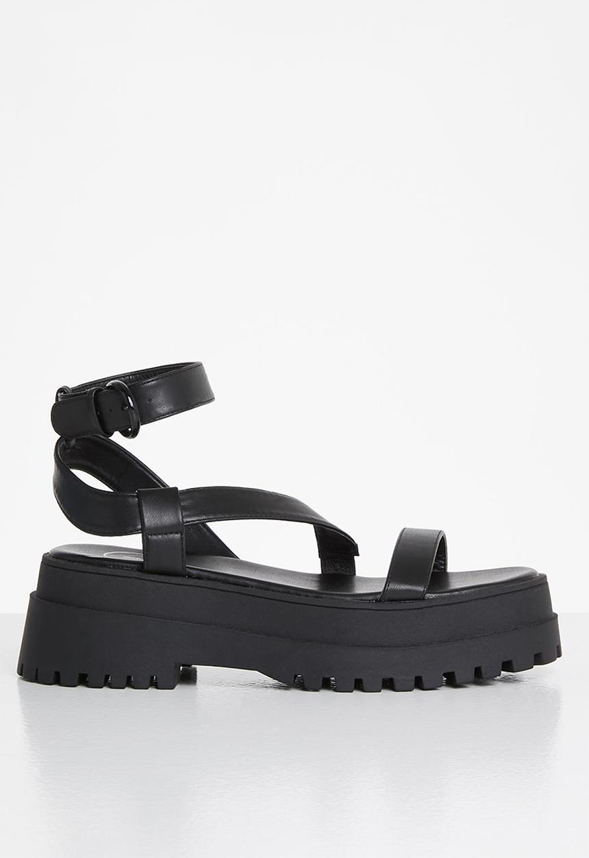 Missguided - Pu chunky sole cross strap sandal - black