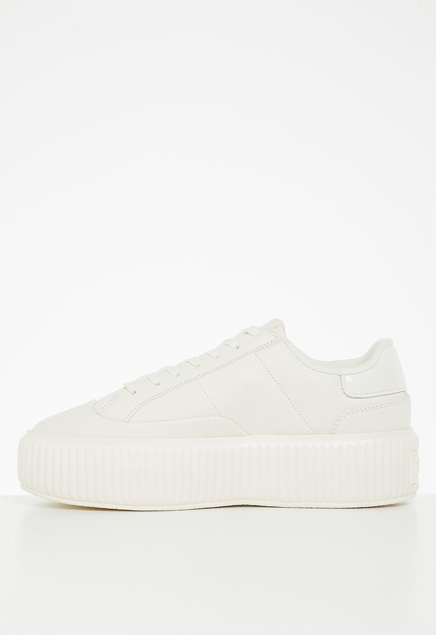 FILA - Sandblast oversole - gardenia / gardenia / tan