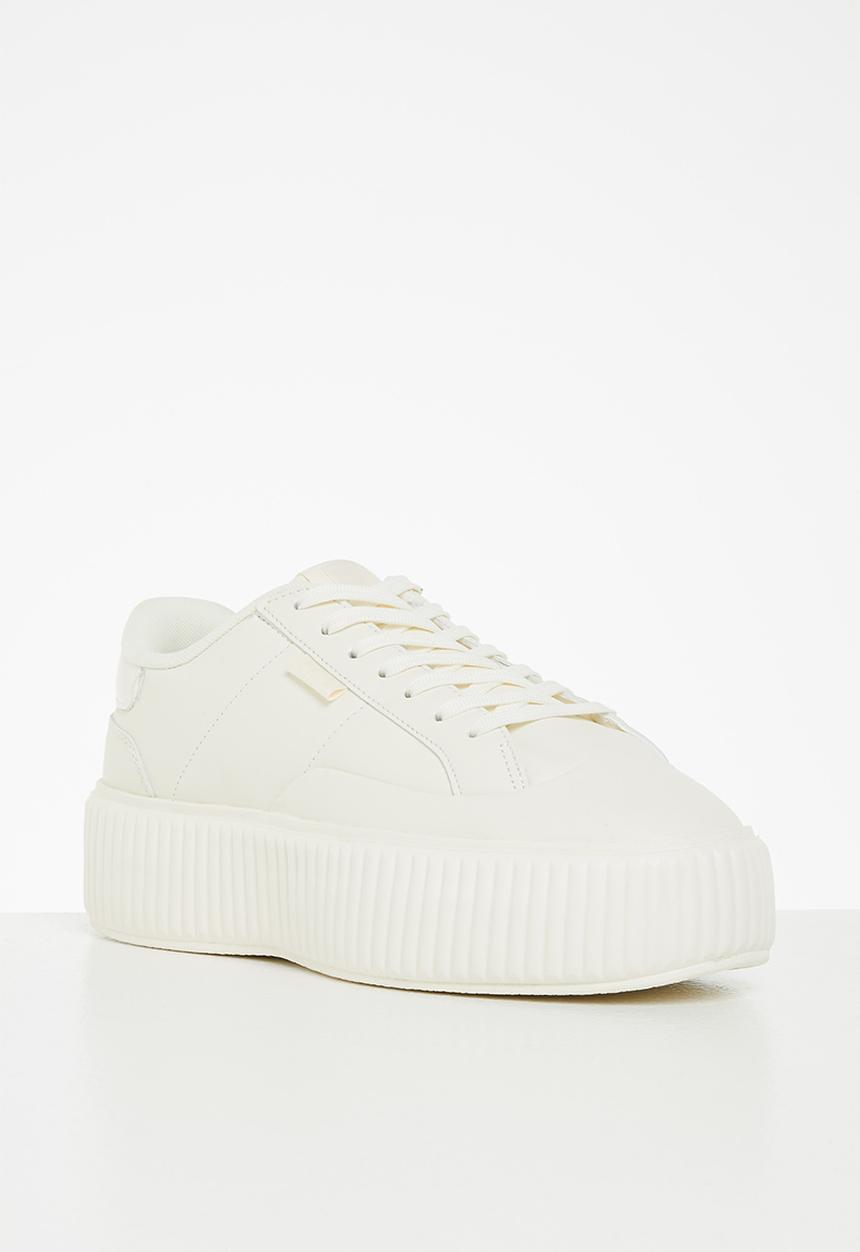 FILA - Sandblast oversole - gardenia / gardenia / tan