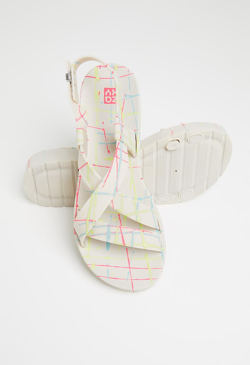 Zaxy - Modern sand ad  - white