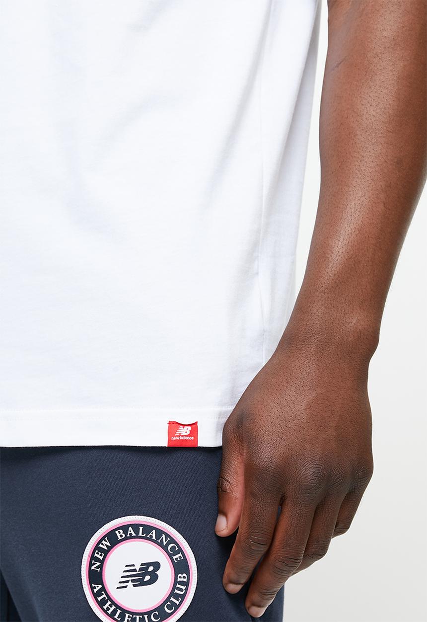 New Balance  - Nb essentials athletic club tee - white