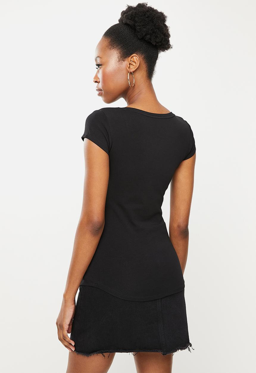 SISSY BOY - Basic round neck fitted top with cap sleeves and mixed foil print and bling logo - black
