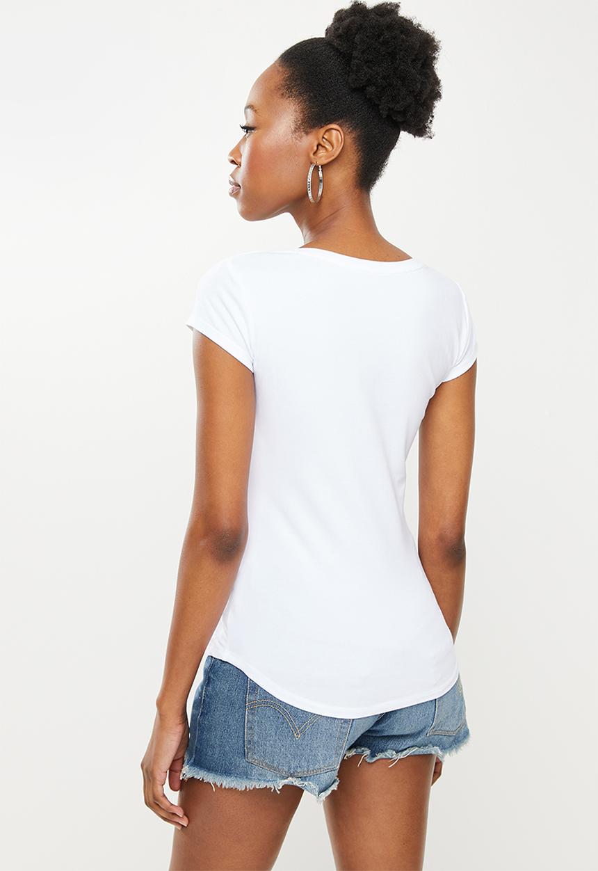 SISSY BOY - Basic round neck fitted top with cap sleeves and mixed foil / plain print and bling logo - white