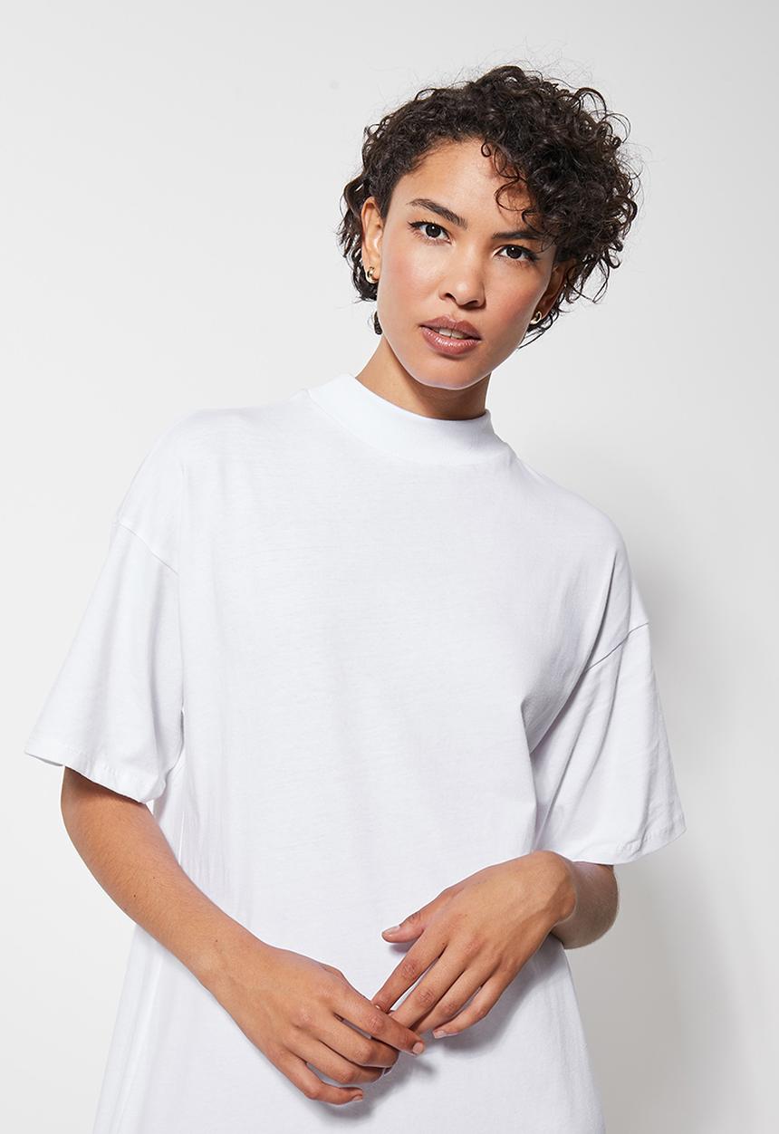 Superbalist - Curved hem t-shirt dress - white