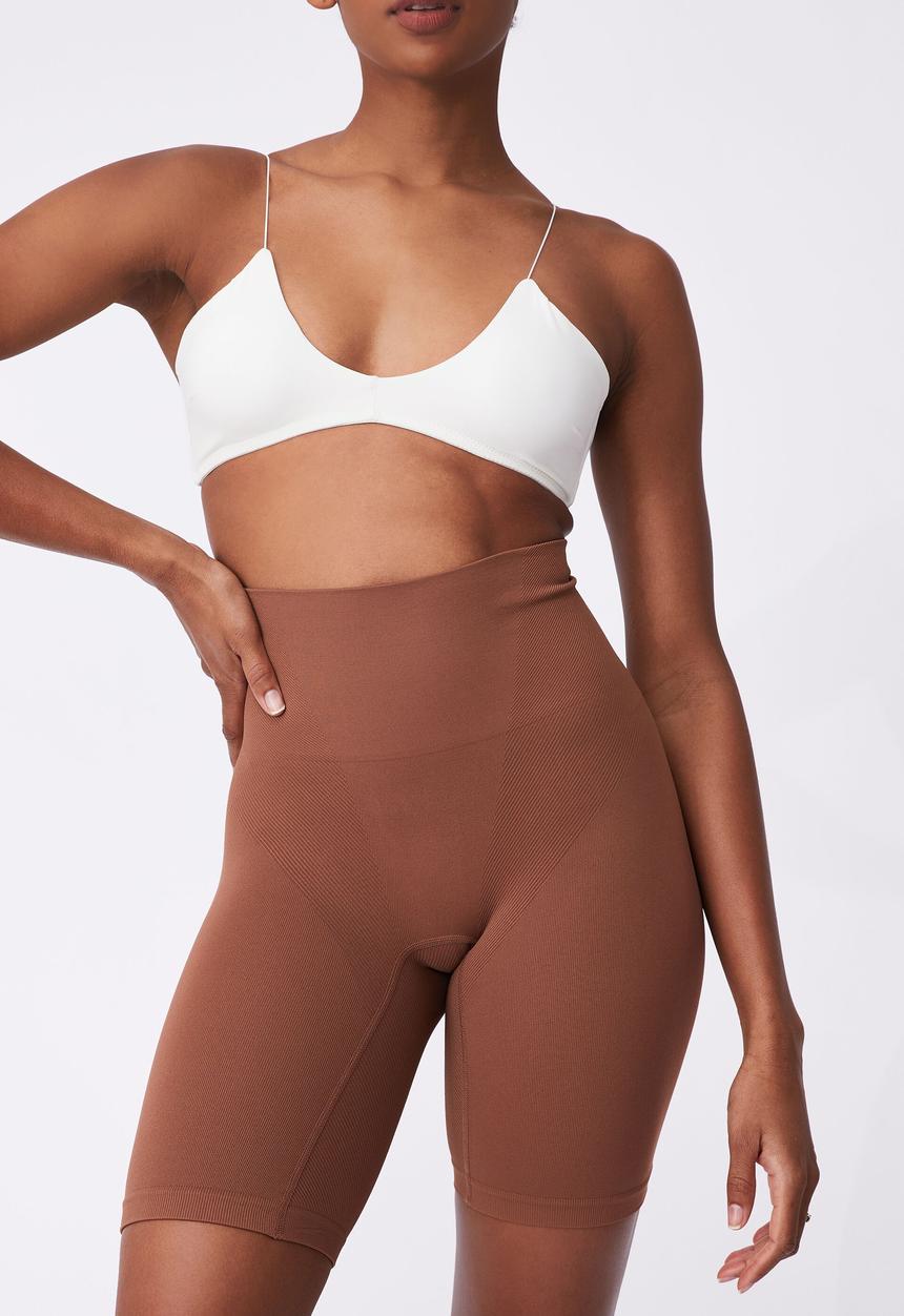 Cotton On - Smoother and shaper short - chocolate mousse