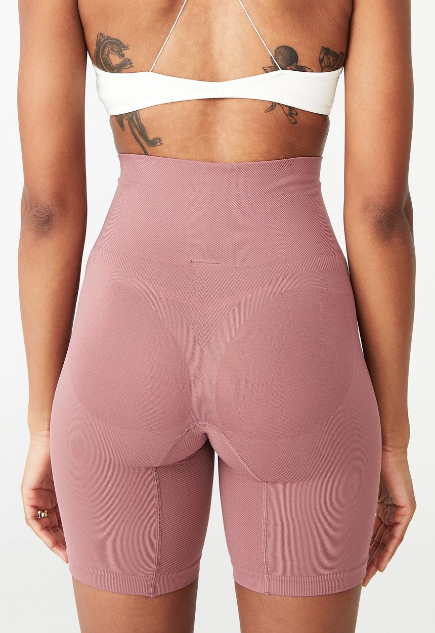 Cotton On - Smoother and shaper short - dusty rose