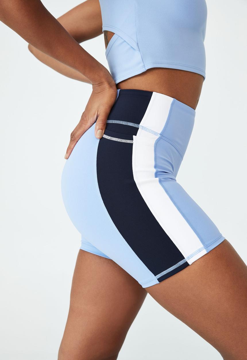 Cotton On - Smoothing side panel bike shorts - cornflower splice