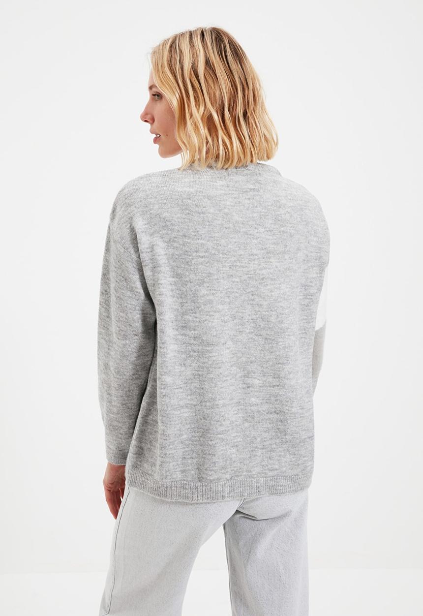 Trendyol - Striped crew neck knit sweater - grey