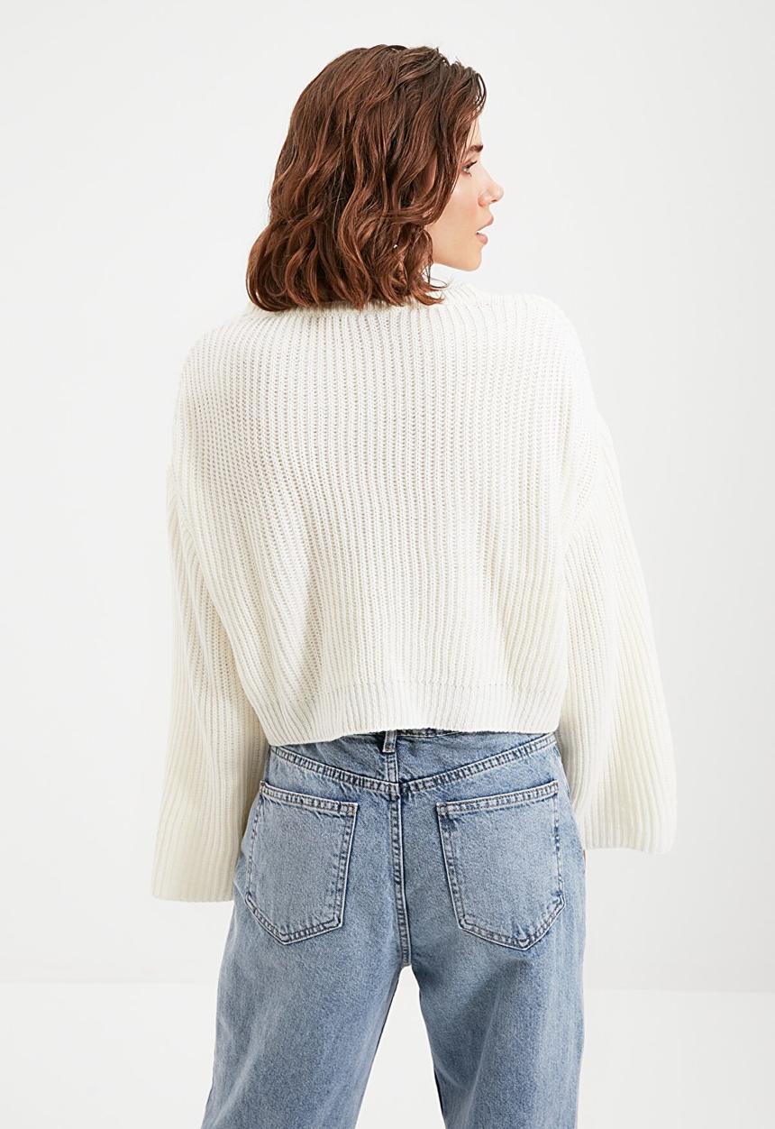 Trendyol - Crop spanish sleeve  knit sweater - ecru