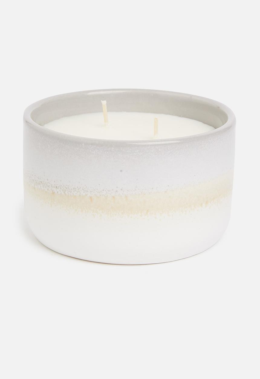 H&S - Pomegrenate & spruce scented candle - light grey
