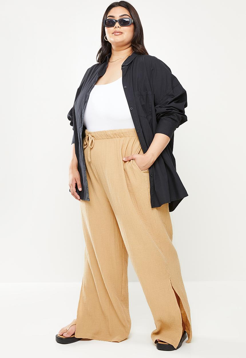 Cotton On - Curve woven tie waist wide leg pant - brown taupe