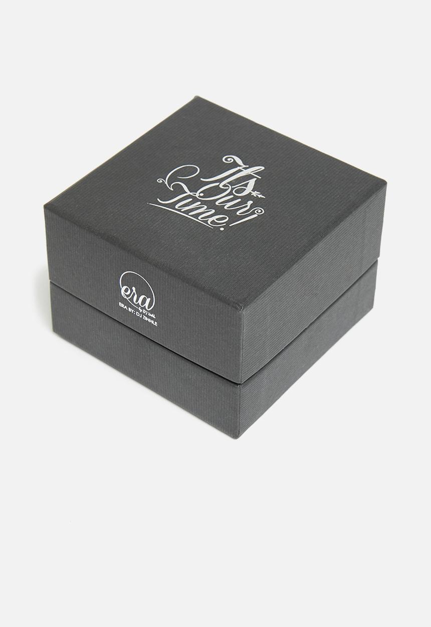 ERA by DJ Zinhle - The Africa watch - black