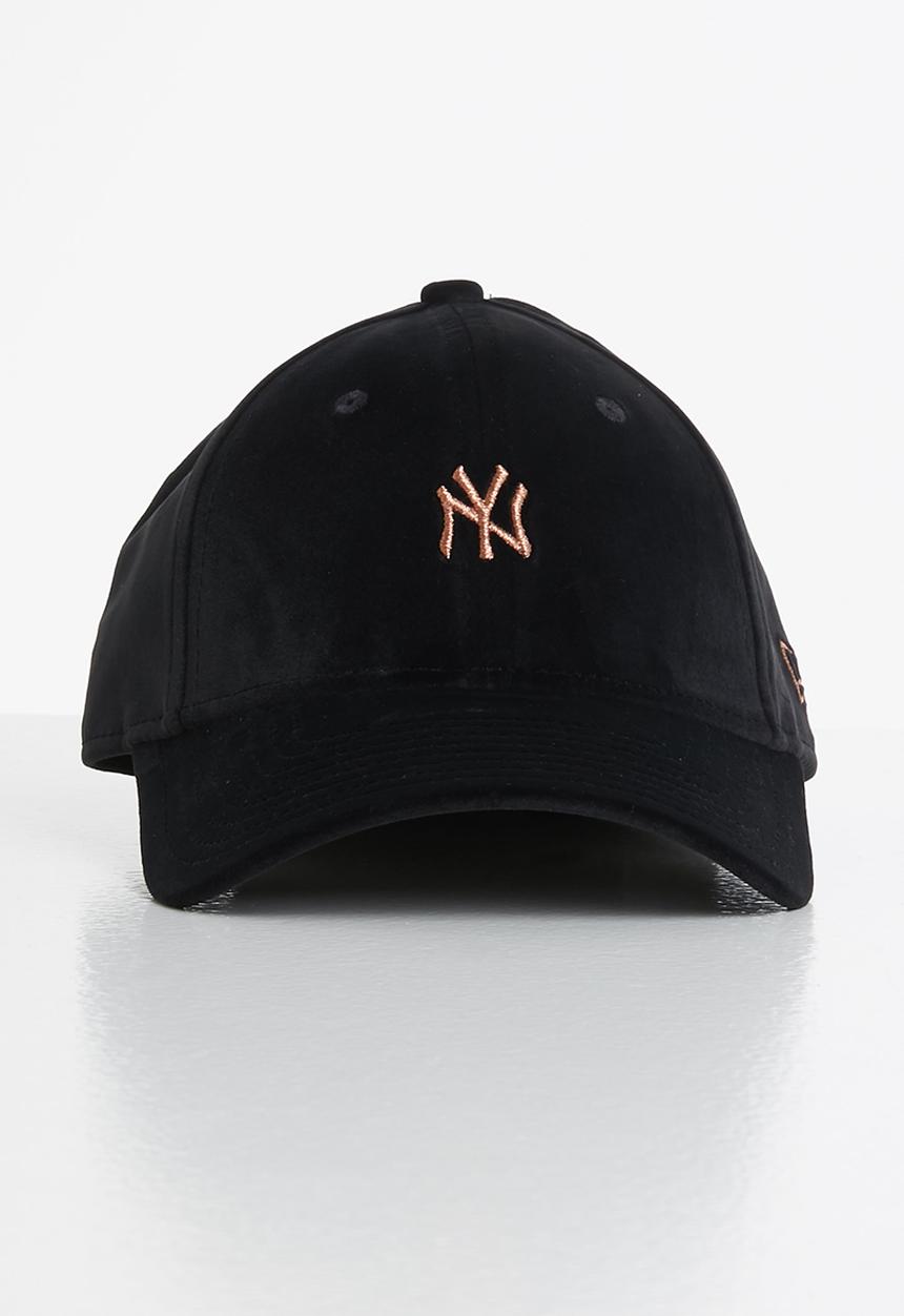 New Era - Female wmns metallic velour 9forty - black