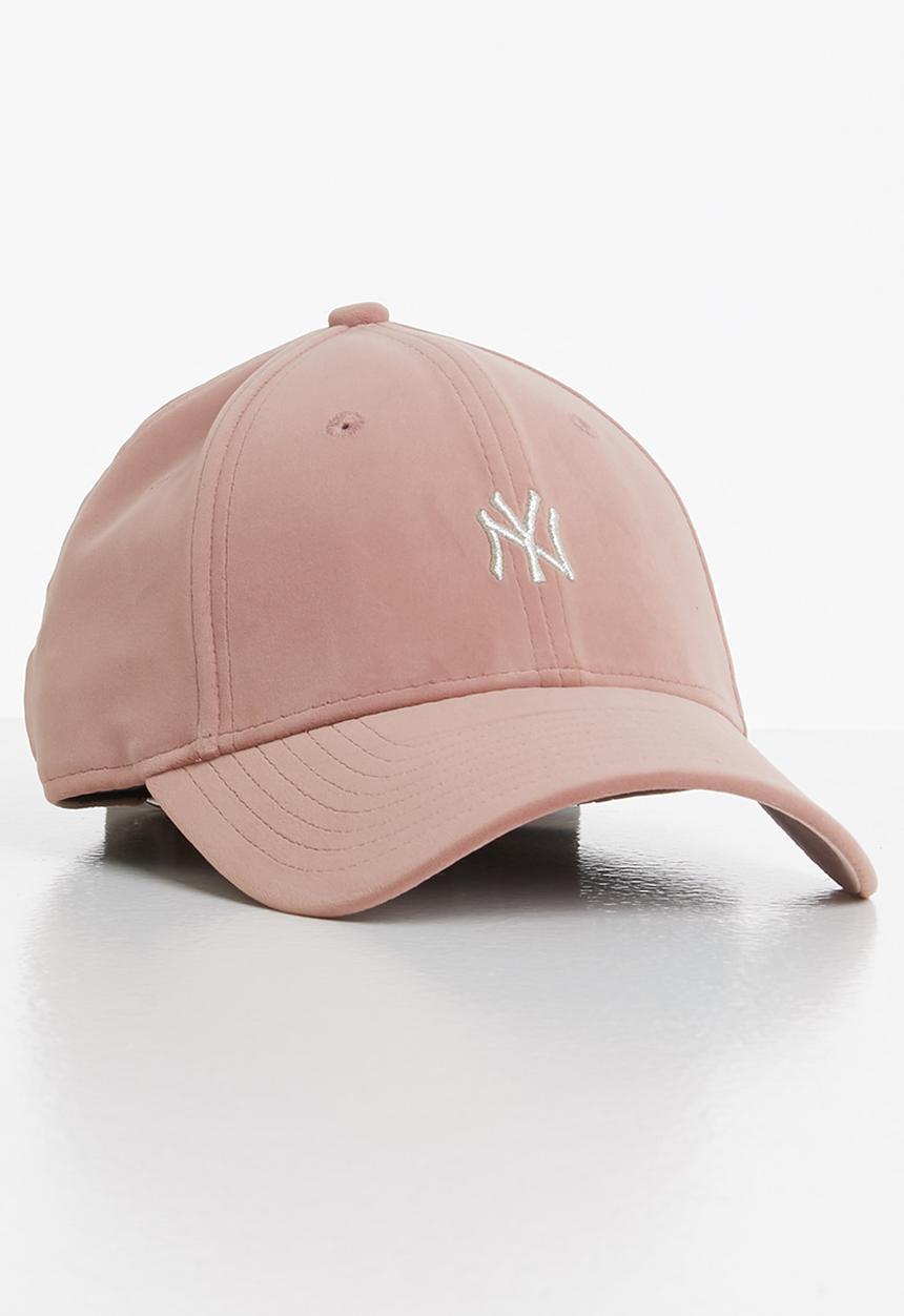 New Era - Female wmns metallic velour 9forty - pink