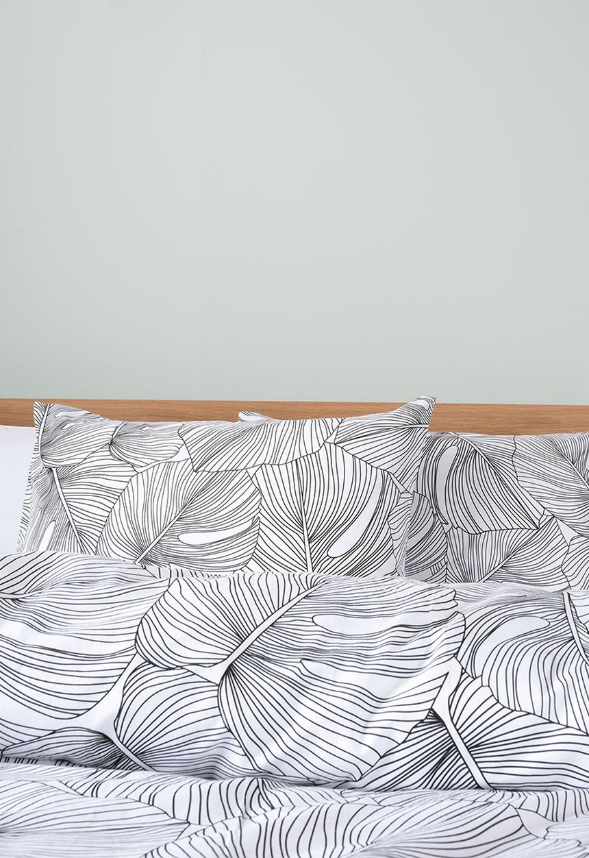 Linen House - Monstera duvet cover set - black & white