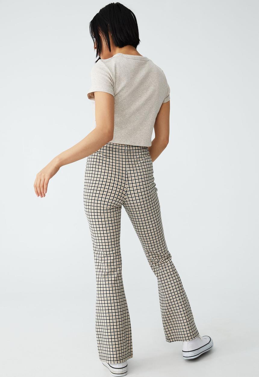 Cotton On - Petite pull on flare pant - ginny check micro black natural