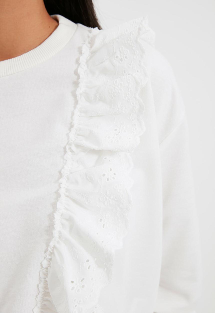 Trendyol - Ruffle detailed basic knitted sweatshirt - ecru