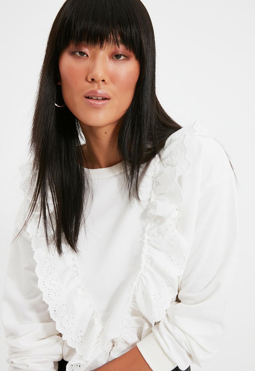 Trendyol - Ruffle detailed basic knitted sweatshirt - ecru