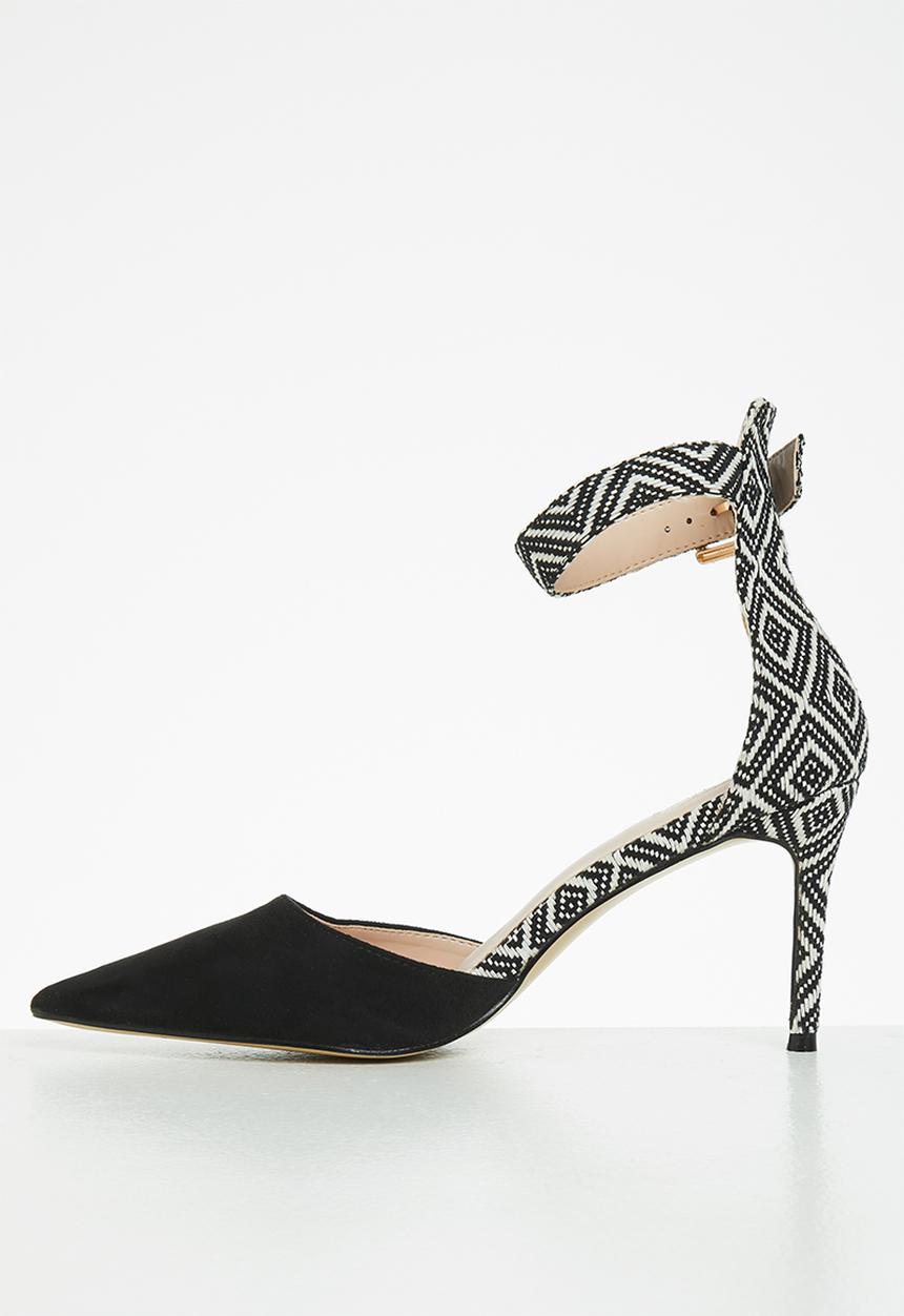 Plum - Aznec ankle strap court heel - black