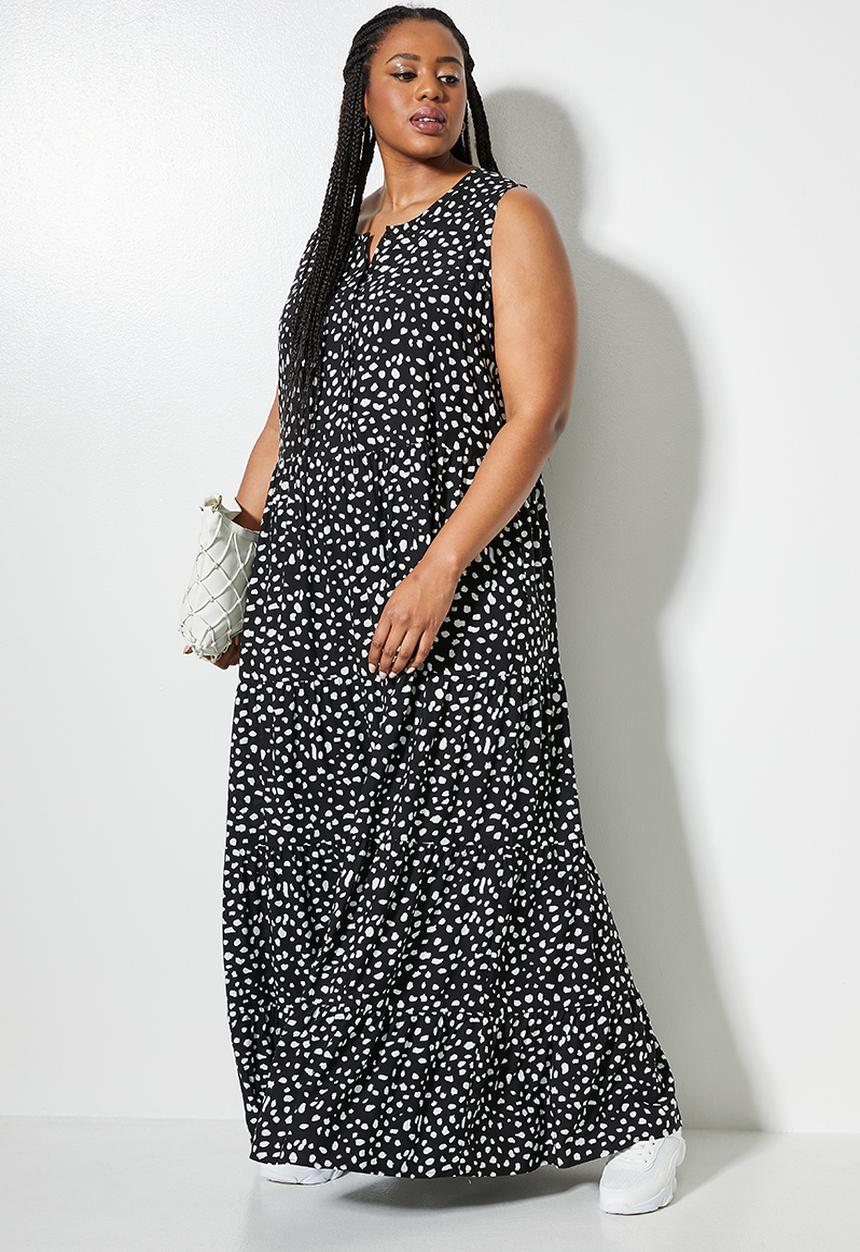 Superbalist - Placket detail tiered dress - black & white 