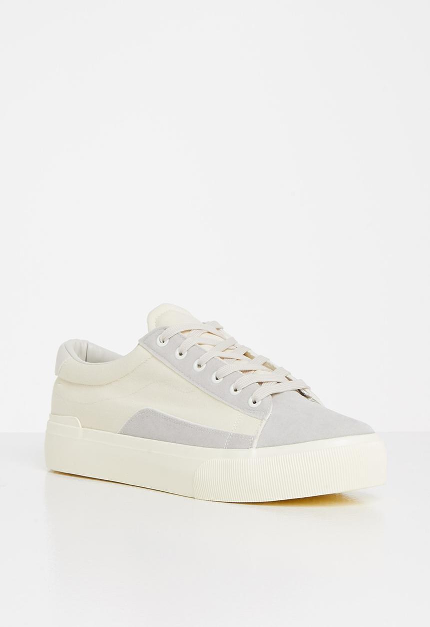 Superbalist - Charlie canvas sneaker - white & grey 