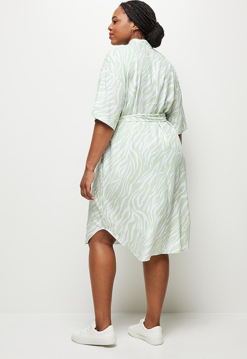 edit Plus - Belted shirt dress - sage 