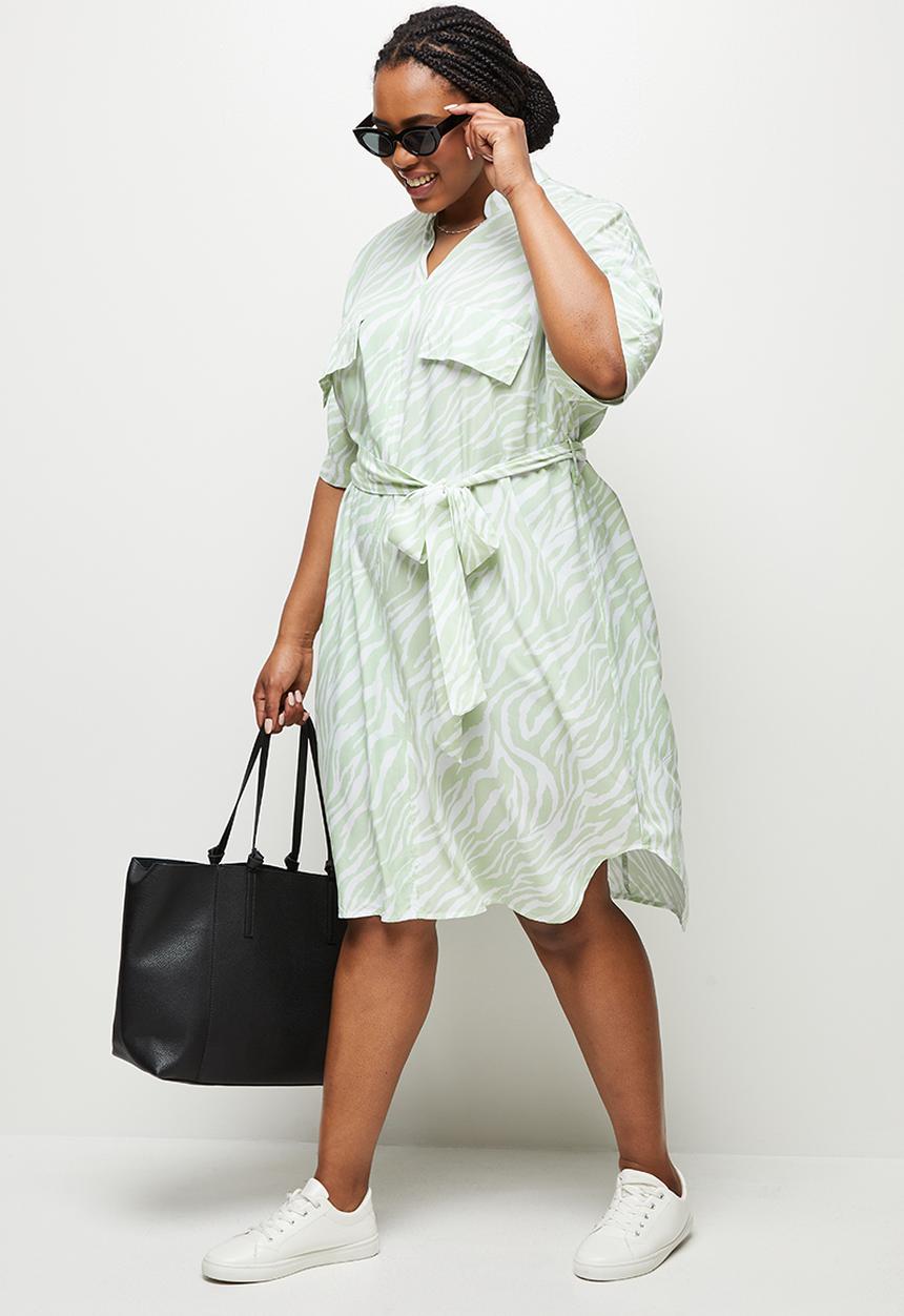 edit Plus - Belted shirt dress - sage 