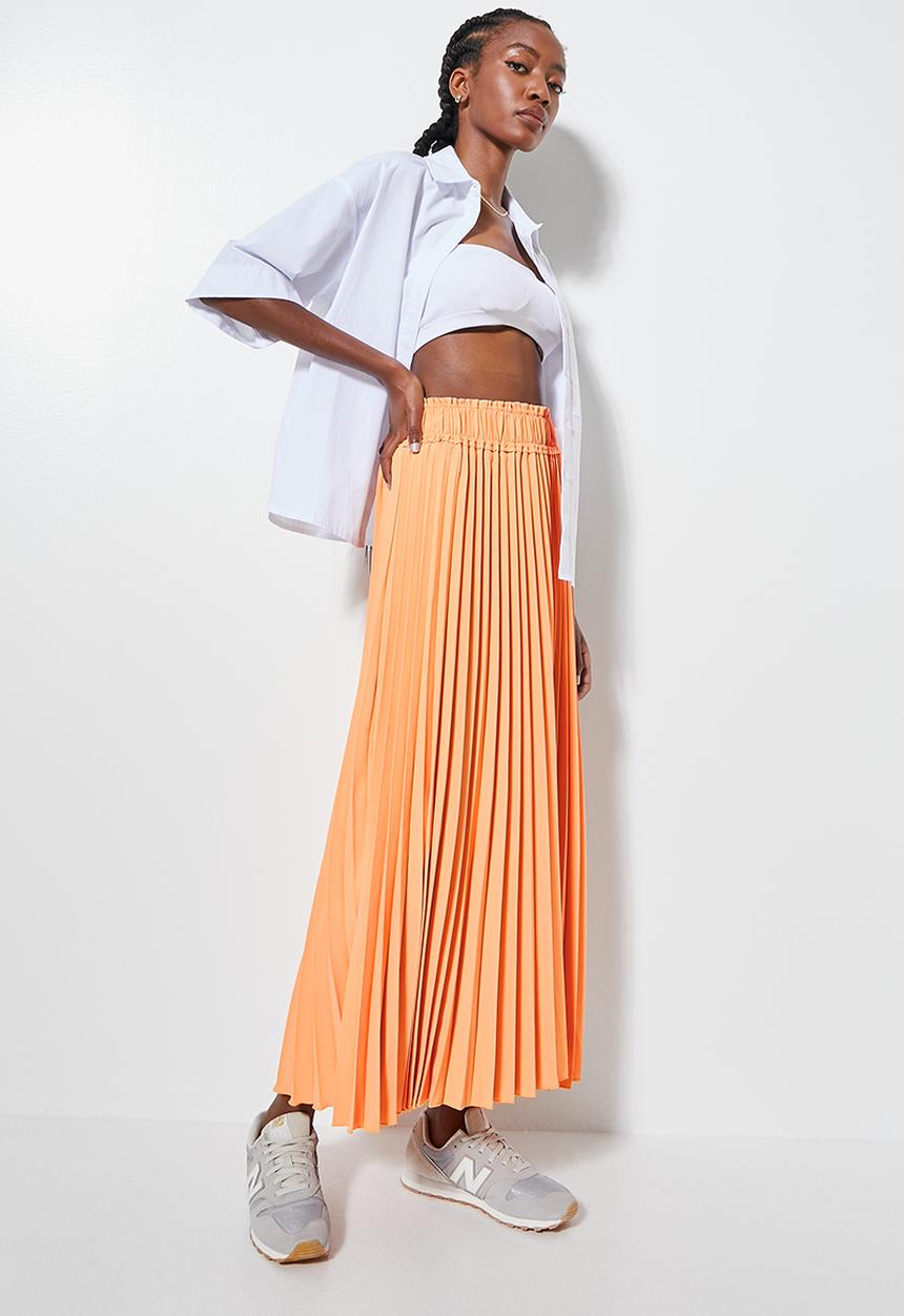 Superbalist - Maxi pleat skirt - peach