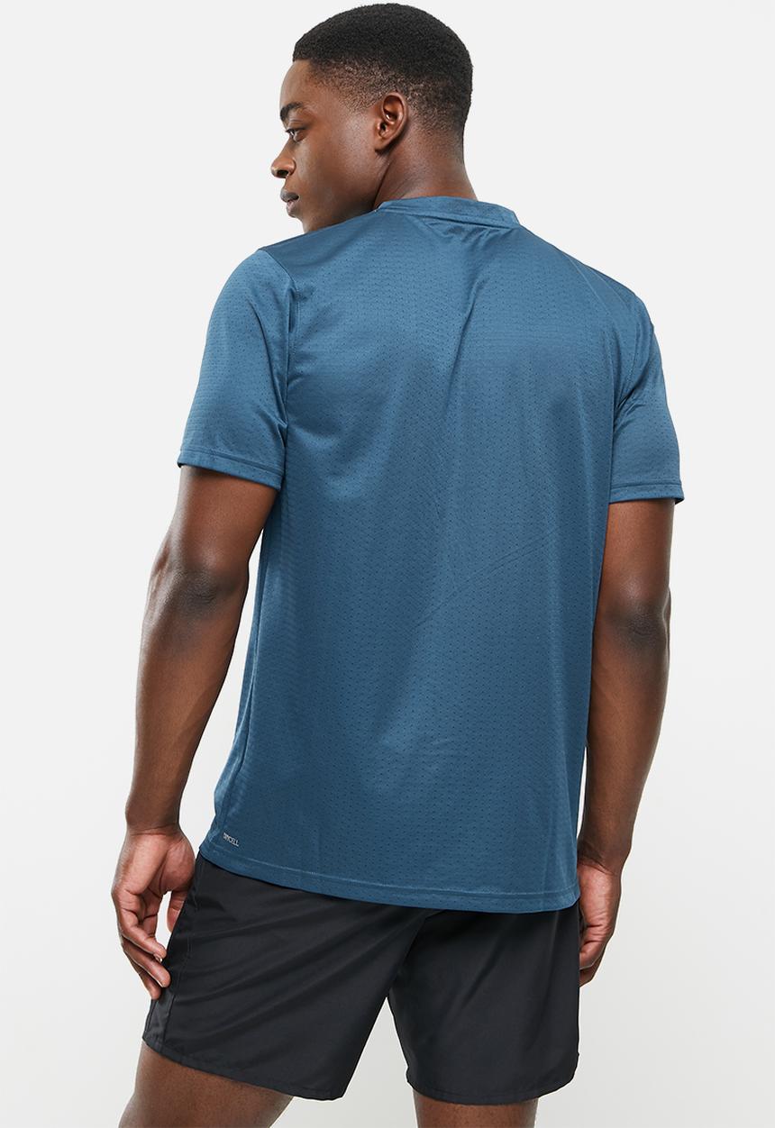 PUMA - Train fav blaster tee - blue