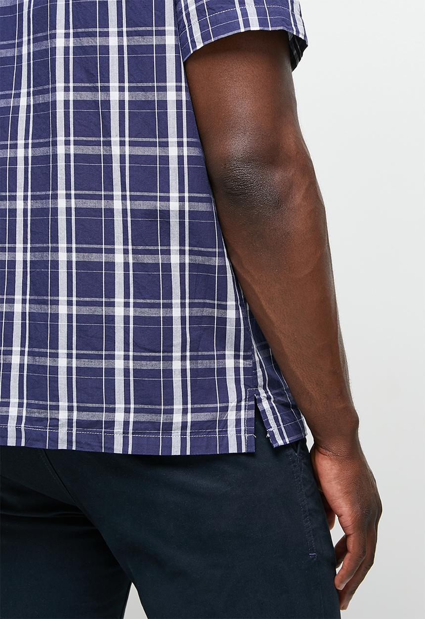Lark & Crosse - Regular fit check short sleeve shirt - navy
