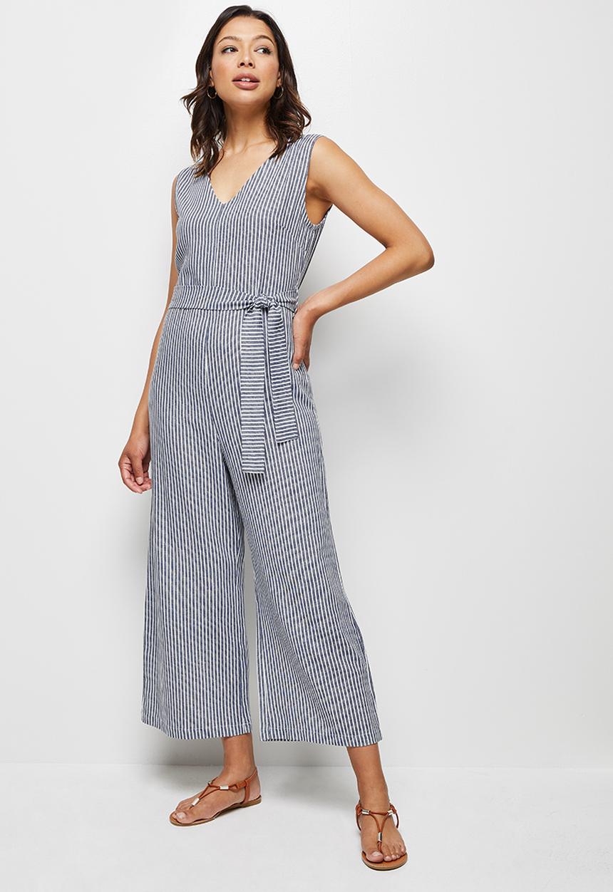 edit - Linen v-neck loose jumpsuit - indigo & white 