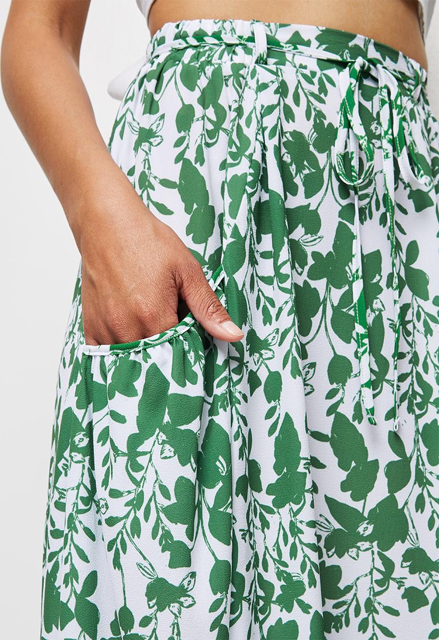 MILLA - Circle midi skirt with pockets - green