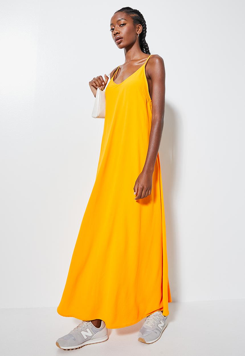 Superbalist - Back detail maxi dress - mango