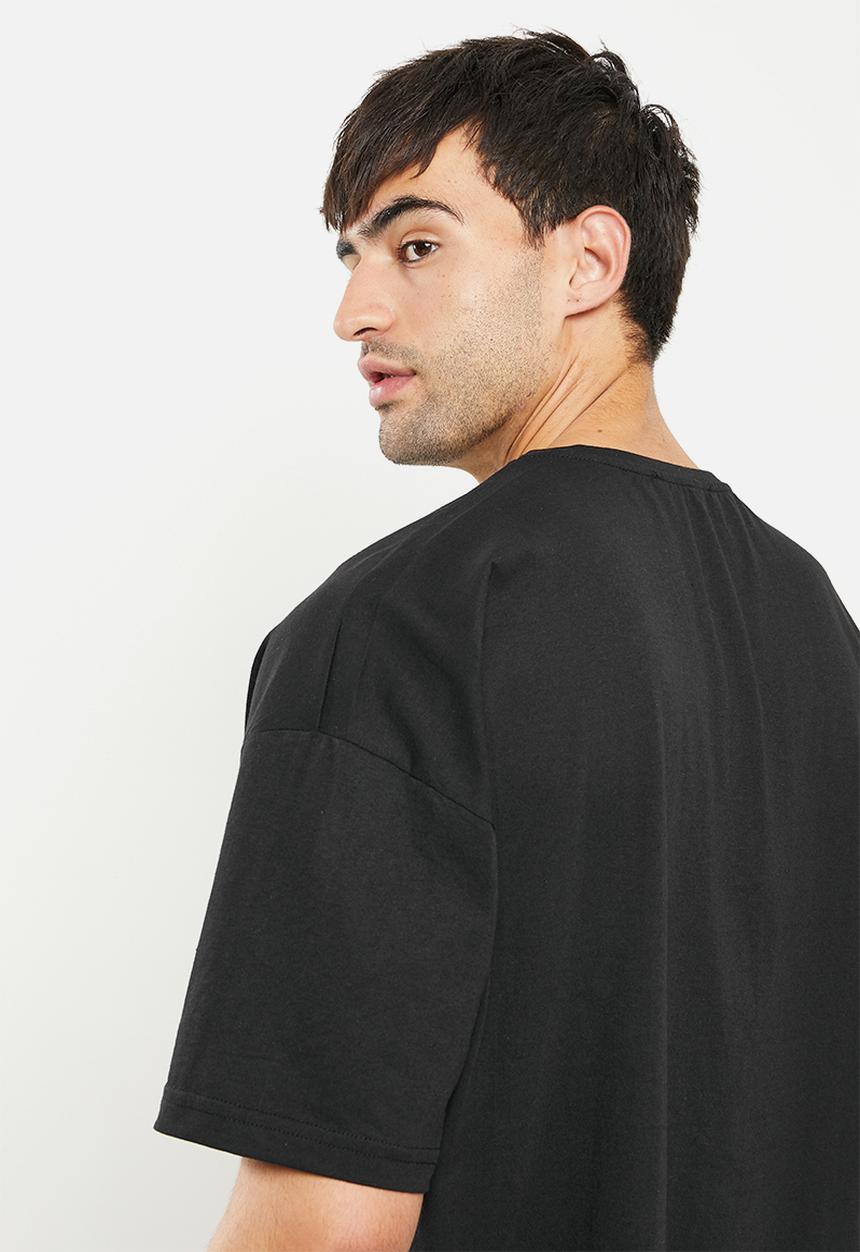 Trendyol - Lines patterned short sleeve tee - black