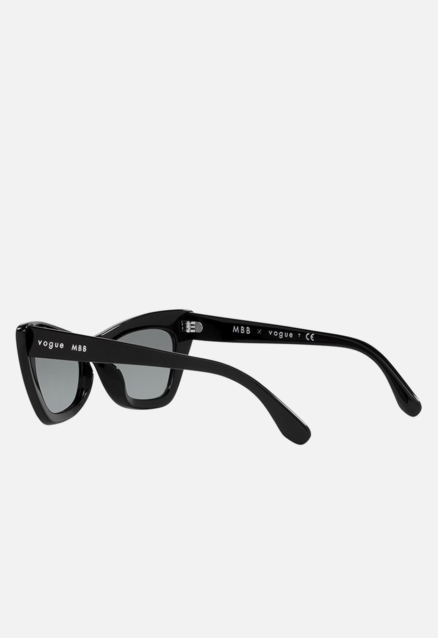 Vogue Eyewear - Cat eye sunglasses - black