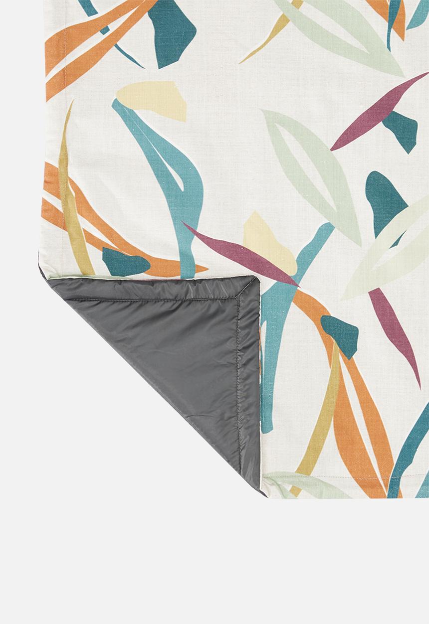Sixth Floor - Soren foldable picnic mat - multi