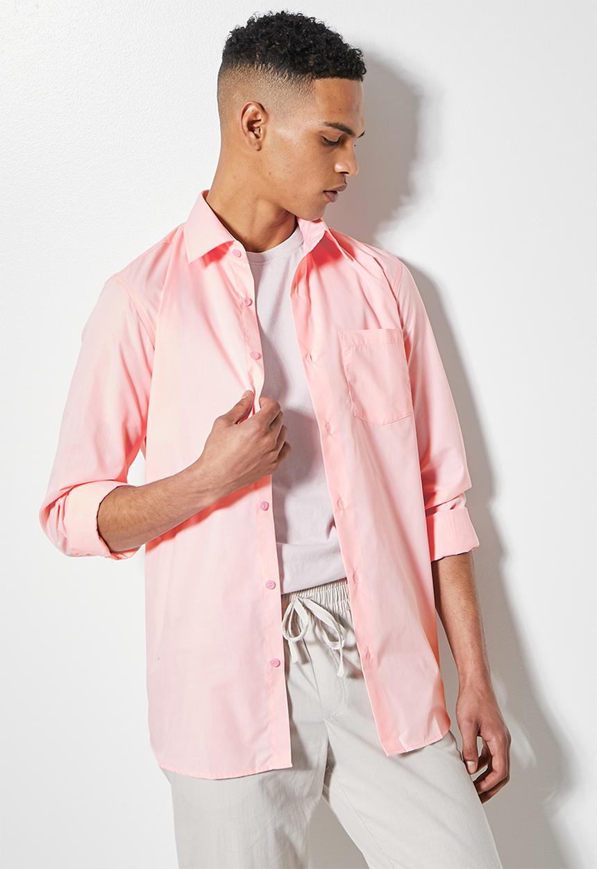 Superbalist - Easy care regular fit shirt - pink