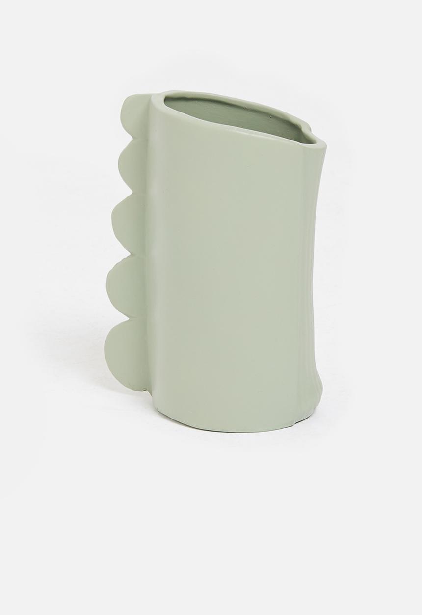 Grey Gardens - Lochness vase - sage