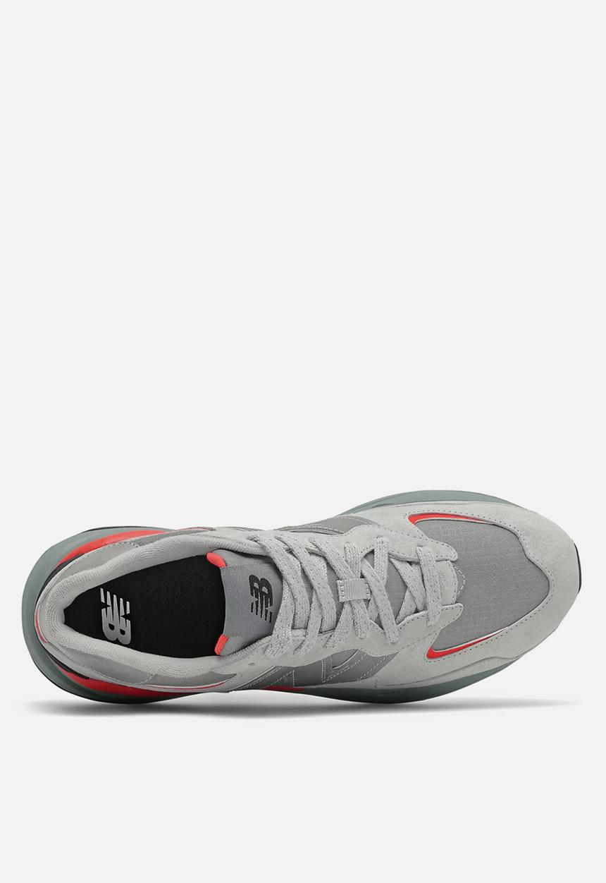 New Balance  - 57/40 v1 - grey (030)