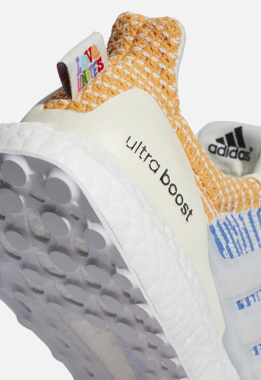 adidas Originals - Ultraboost 5.0 dna - owhite/owhite/lpurpl