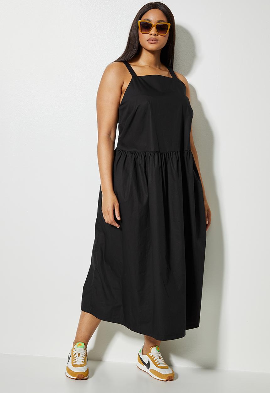 Superbalist - Pinafore midi dress - black