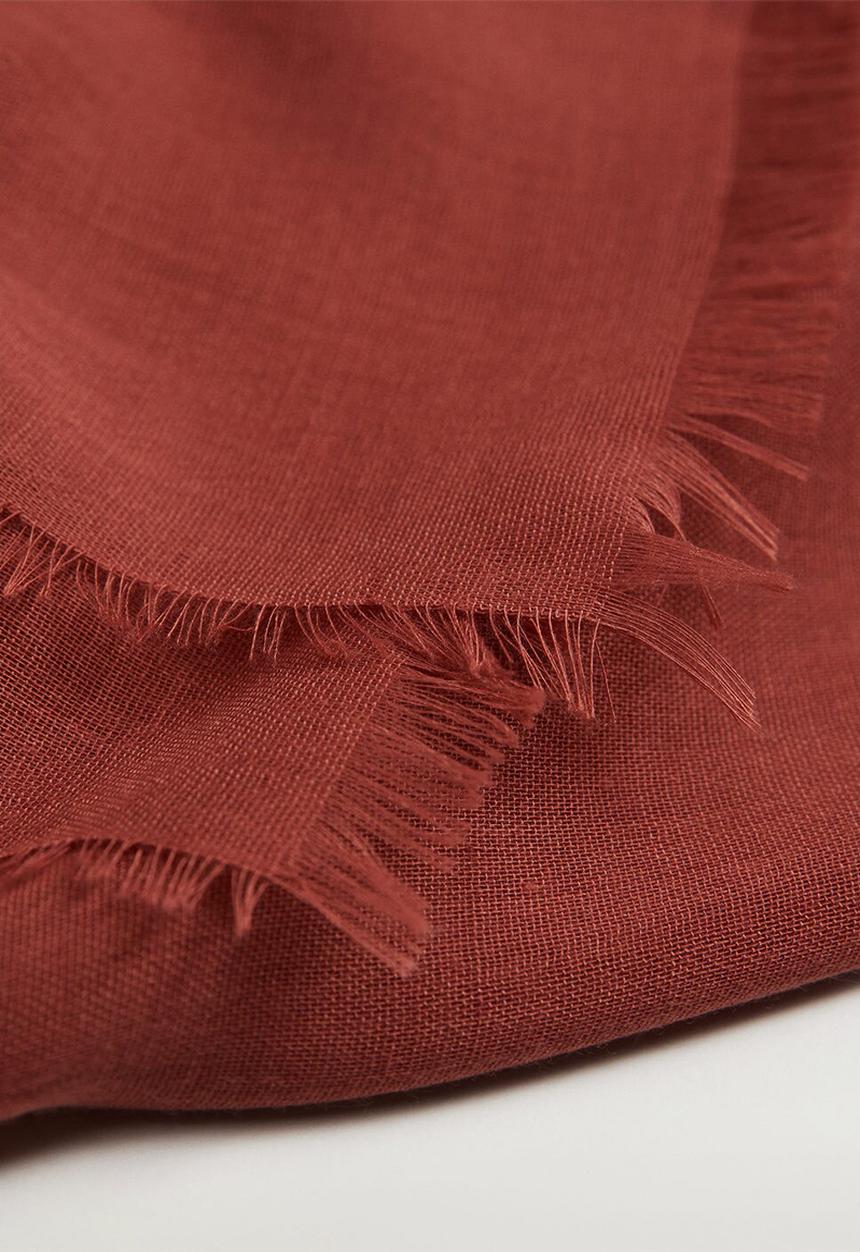 MANGO - Frayed edge scarf - cherry