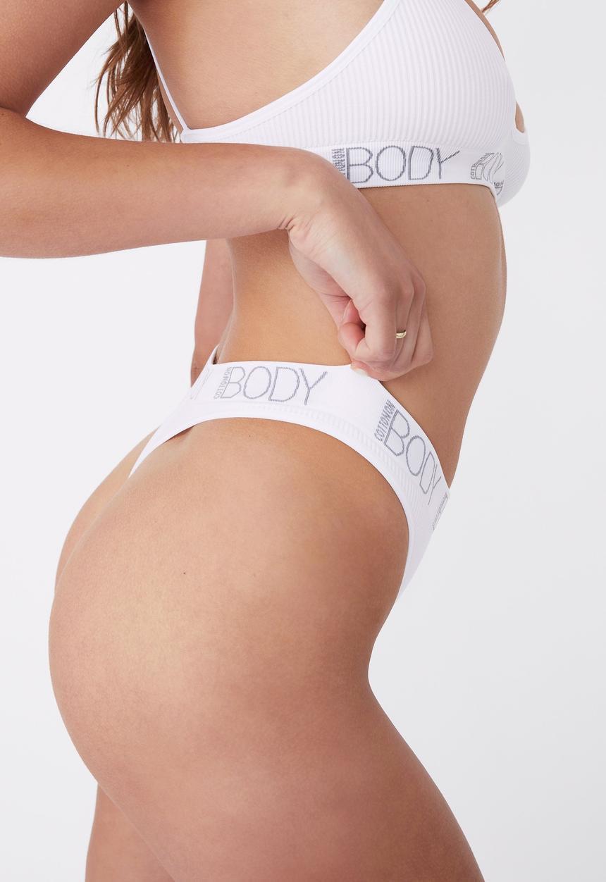 Cotton On - Seamless triangle bralette - white