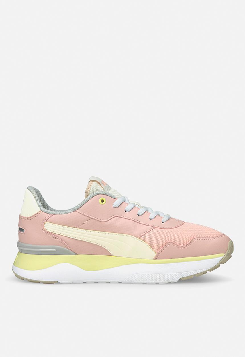 PUMA - R78 voyage - lotus-yellow pear-puma white