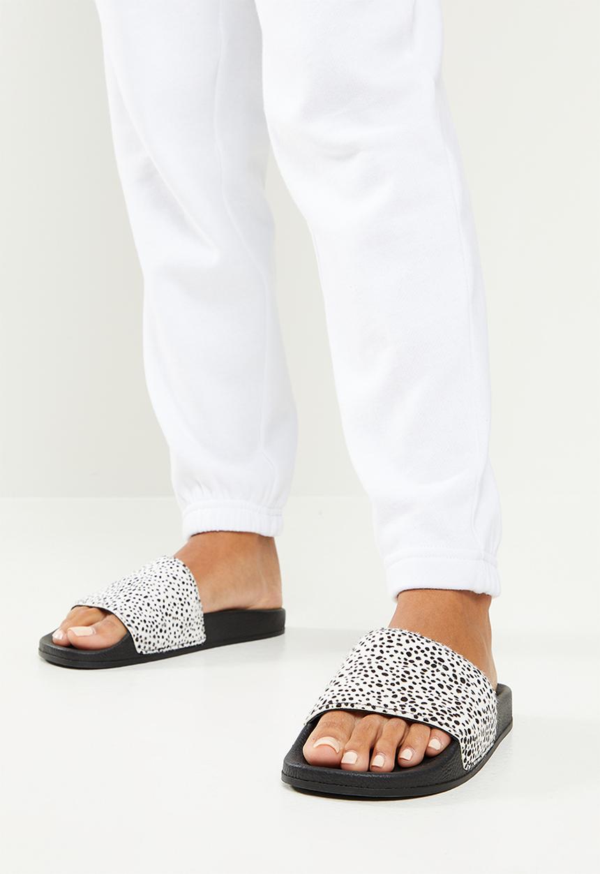 Cotton On - Petite classic track pant - white